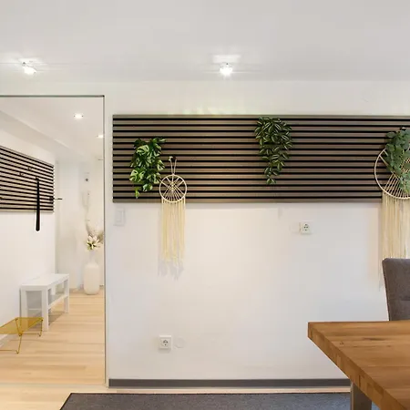 Апартаменты Schoenauer Hof - Lux