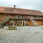 Schoenauer Hof - Lux Apartmán *