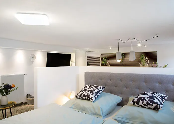 Schoenauer Hof - Lux